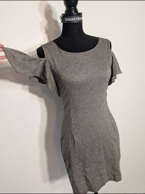 Classic Gray Cold-Shoulder Sheath Dress